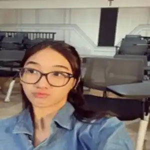 Cerita Seks Daun Muda Celine Seks dan Kehidupan - Mahasiswi Teladan
