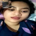Dinda Superindo VCS Mastubasi Bareng Pacar