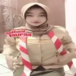 Bokep Jilbab Pramuka Laura Pamer Toket Gede
