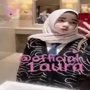 Skandal Jilbab Laura Official