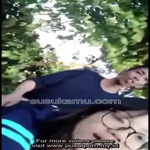 Bokep Indo Cowo Beruntung Ngentod Cewe Cantik Di Taman Kota